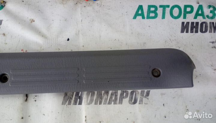 Накладка порога для Mazda BT-50 2006-2012г