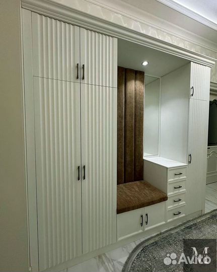 Шкаф для одежды