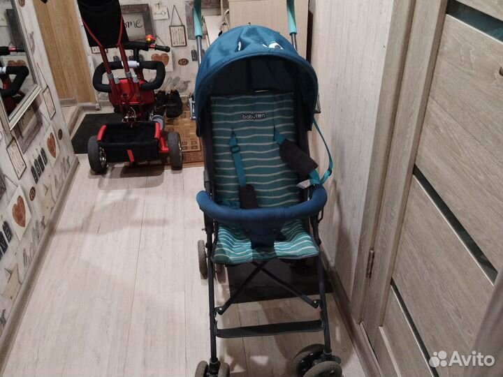 Прогулочная коляска бу 2 месяца