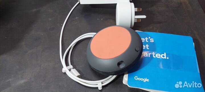 Колонка Google Home mini