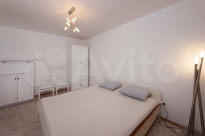 3-к. квартира, 70 м², 4/5 эт.