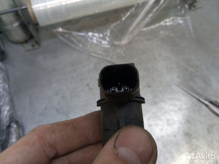 Датчик парковки передний Ford C-Max универсал 1.8