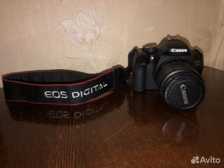 Зеркальный фотоаппарат