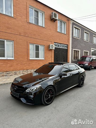 Mercedes-Benz E-класс AMG, 2011