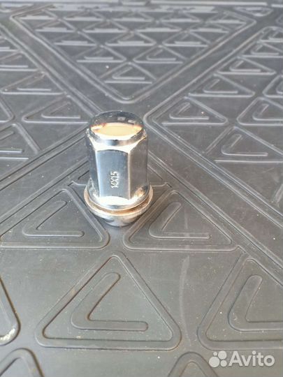 Колесные гайки 14 х 1.5