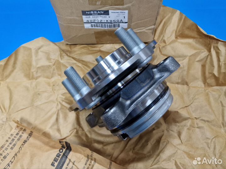 Ступицы колеса перед/зад Nissan GT-R R35 новые