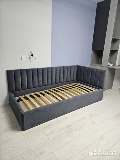 Кровать детская 90*200 правый угол новая