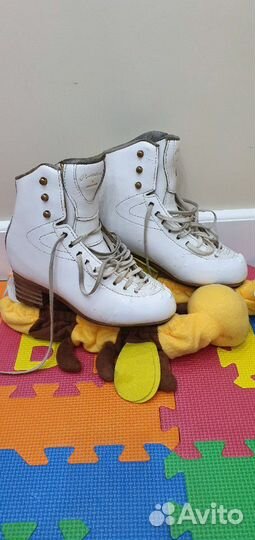 Профессиональные коньки Jackson Premiere