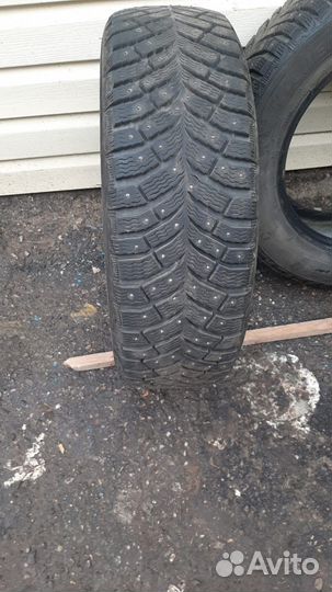 Michelin X-Ice North 4 185/65 R15