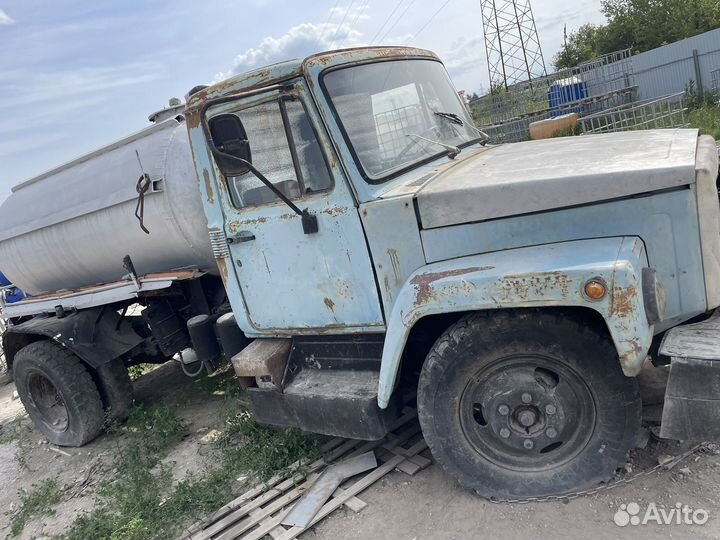 Ассенизатор
