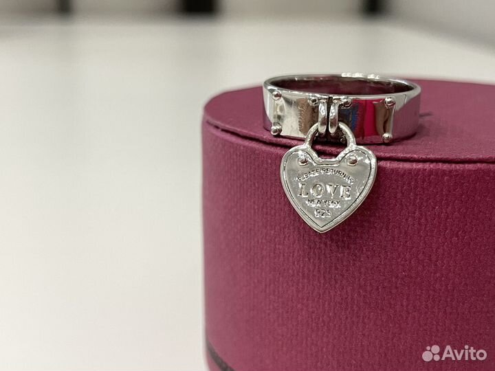 Серебряное кольцо