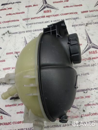 Бачок расширительный w212 Mercedes