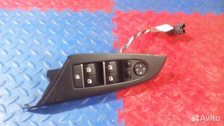 Блок управления стеклоподъемниками BMW X3 F25