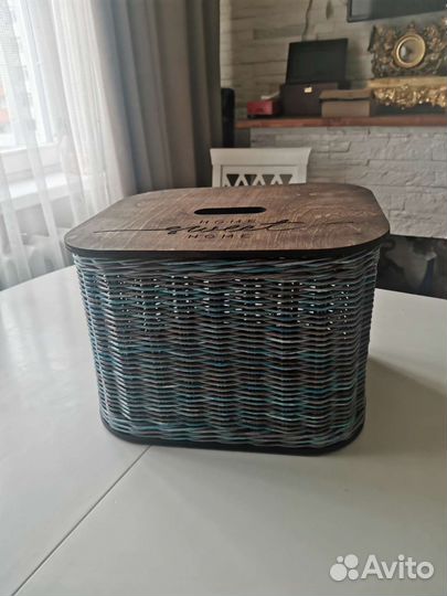 Корзина плетеная с крышкой