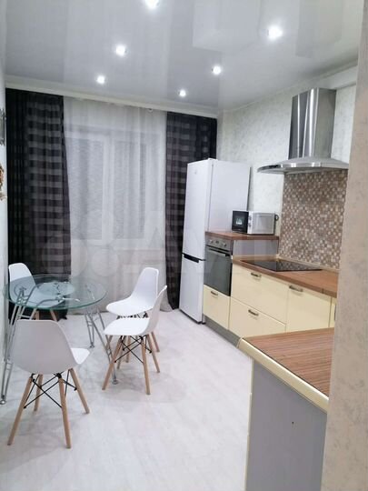 2-к. квартира, 56 м², 7/12 эт.