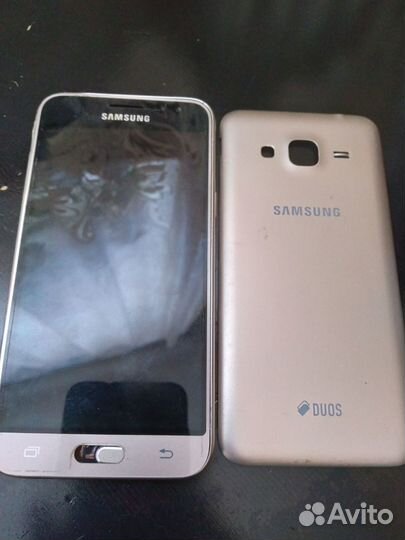 Телефон Samsung Duos