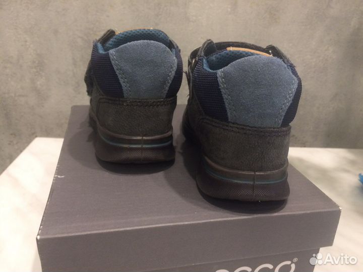 Кроссовки детские ecco