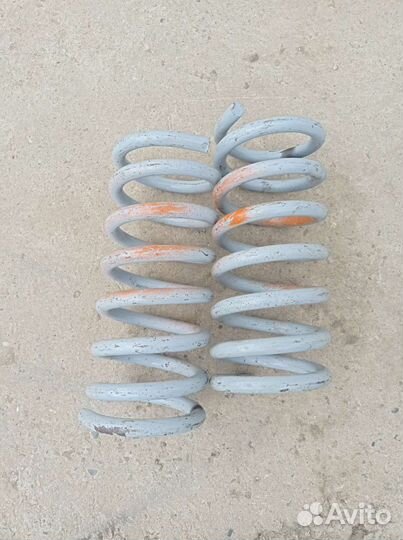 Пружины нива 2121 новые