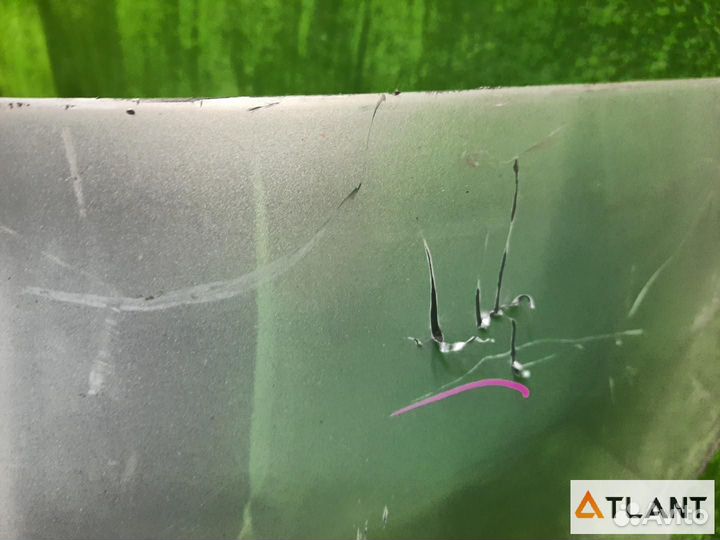 Бампер задний toyota wish