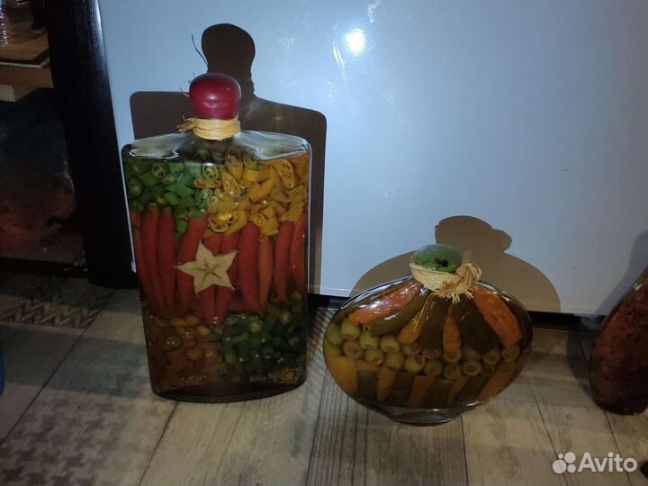 Бутылка с овощами