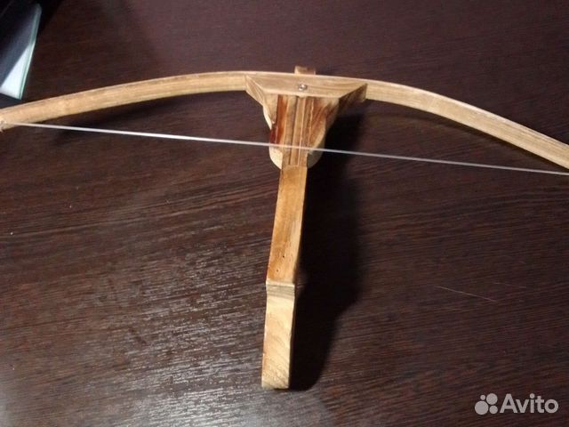 Арбалет деревянный