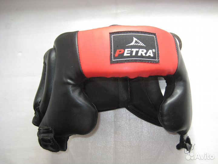 Шлем, щитки шенгарки, перчатки