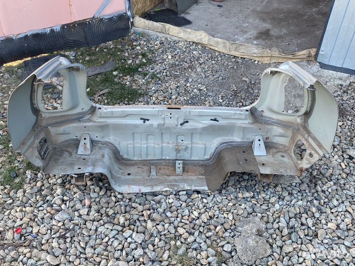 Задняя панель Chevrolet Lanos