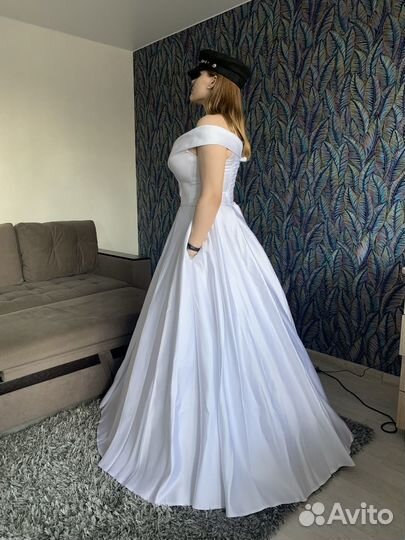 Свадебное платье новое