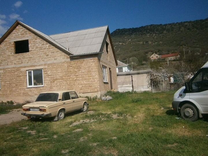 Дом 98 м² на участке 6 сот.