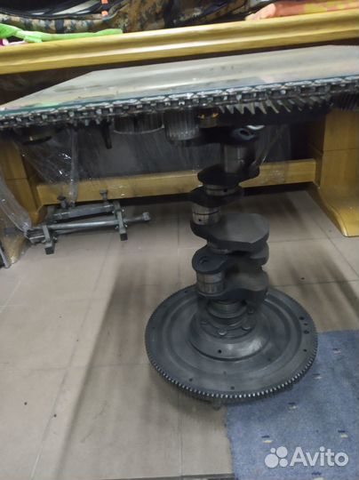 Продам стол