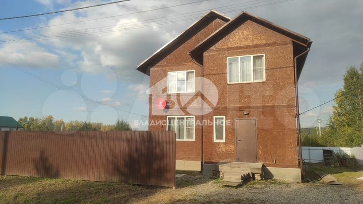 Дом 123 м² на участке 8 сот.