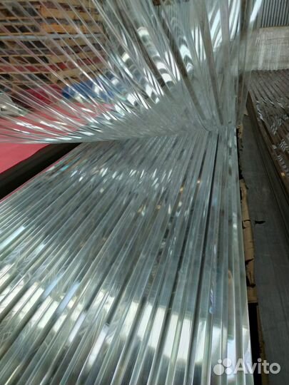 Поликарбонат монолитный профилированный