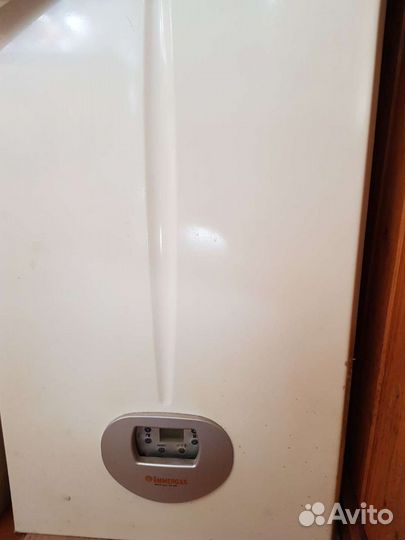 Газовый водонагреватель