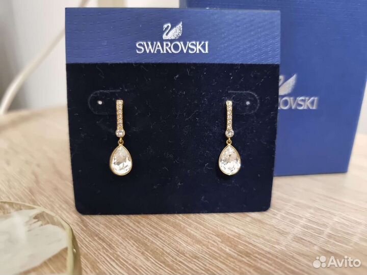 Серьги Swarovski