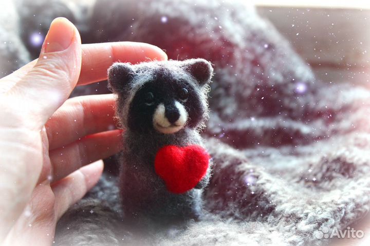 Енот с сердцем (на заказ )
