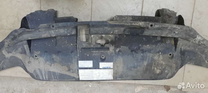 Накладка панели пер. Toyota LC200/2017