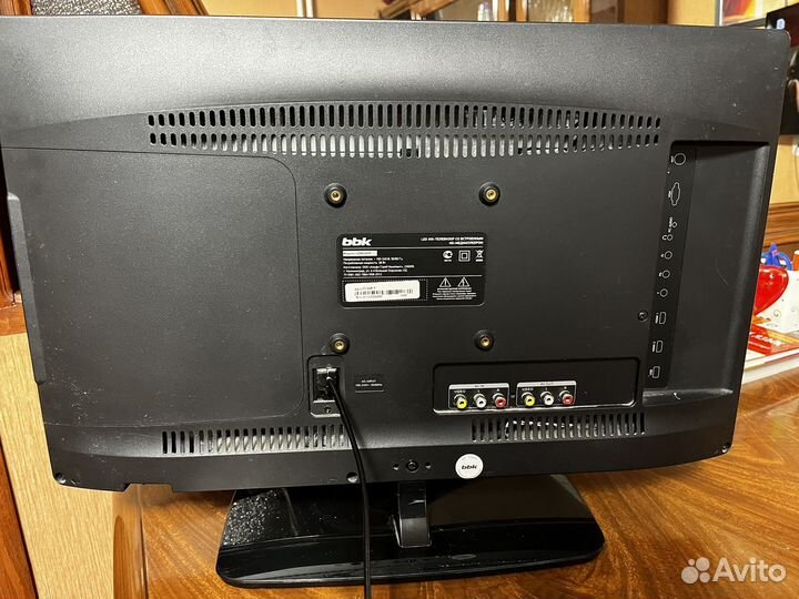 ЖК телевизор