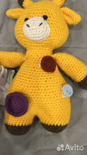 Развивающая вязаная игрушка жираф