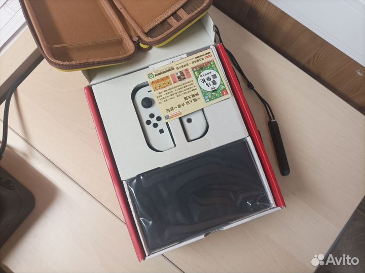 Nintendo switch oled (как новая)