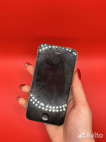 iPhone 4, 8 ГБ