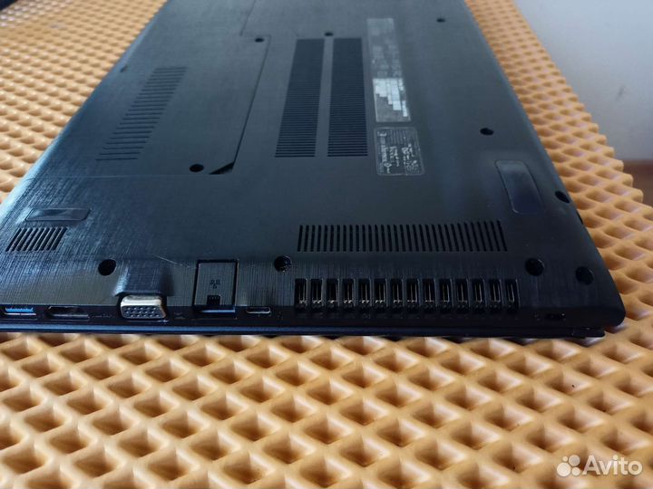 Игровой Acer i3 6006u/8gb ddr4/gt 940mx/ssd m2