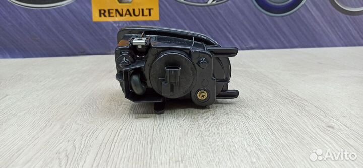 Фара противотуманная птф Туманка Nissan almera N16