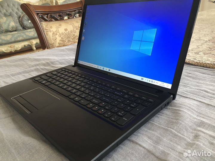 Ноутбук Lenovo