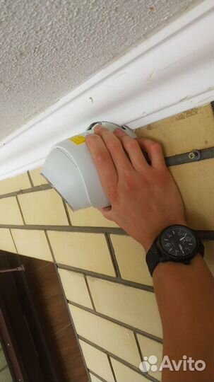 Монтаж видеонаблюдения, домофонов, скуд