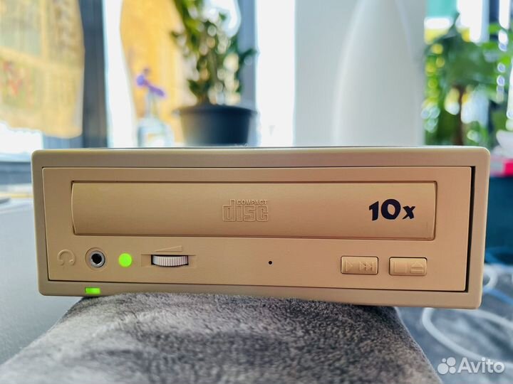 Редкий винтажный CD-проигрыватель Para Drive 525