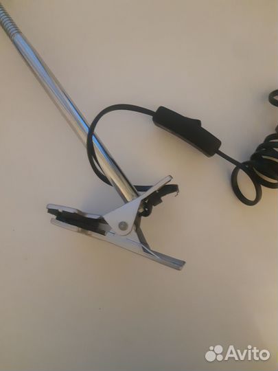 Лампа настольная