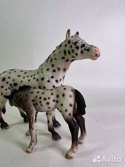 Фигурки schleich аппалуза кобыла и жеребенок