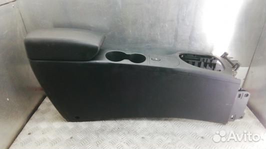 Подлокотник центральный nissan qashqai J10 (CEA31I