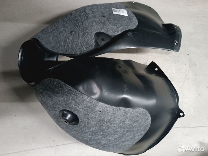 Подкрылок передний правый с шумоизоляцией Elantra