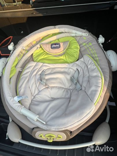 Шезлонг детский chicco